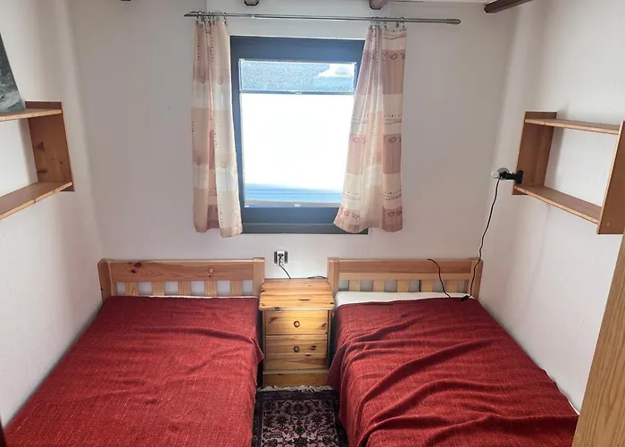 Κάμπινγκ Camping-in-waabs