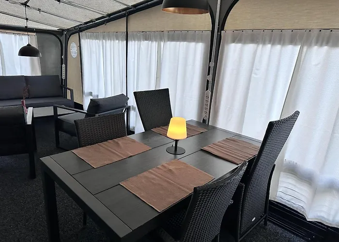 Camping-in-waabs Κάμπινγκ *