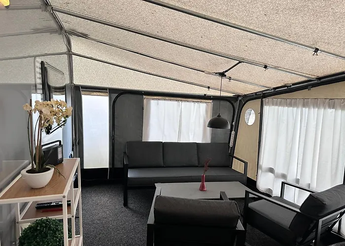 Camping-in-waabs