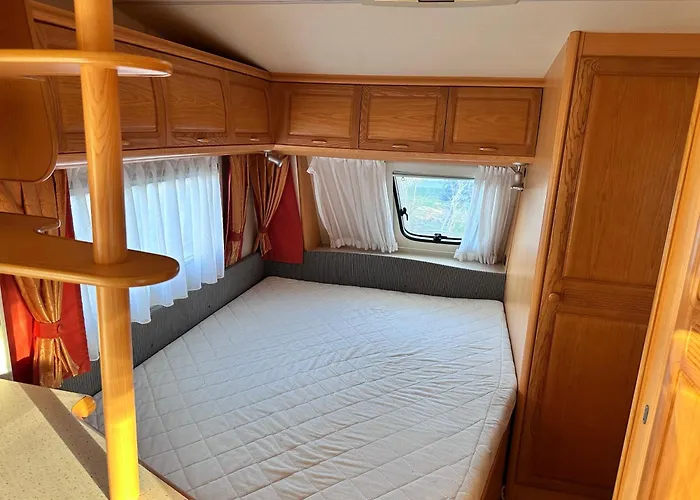 Camping-in-waabs Κάμπινγκ